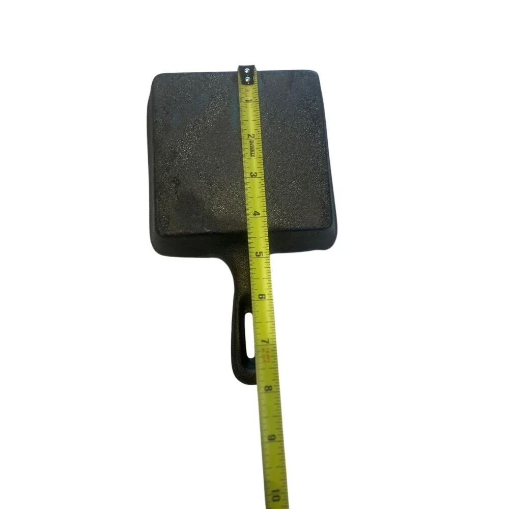 Vintage  cast‎ iron Square Mini Skillet Pan Single Serving Cornbread Dessert